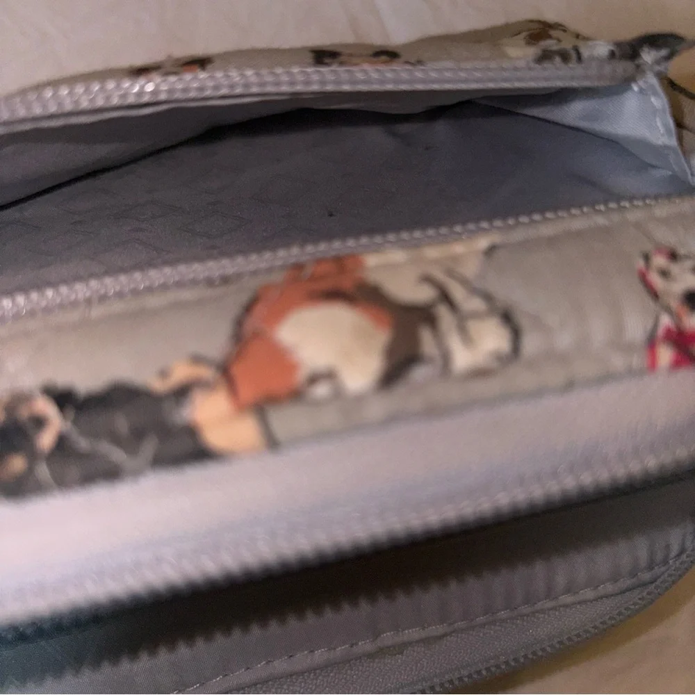 Quilted Dog Print Zipper Wallet – Gray